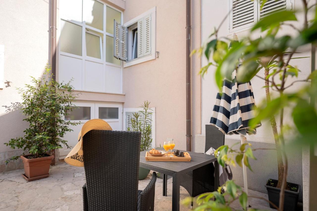 Hidden Oasis - Zf Hvar Hvar Town Exterior photo